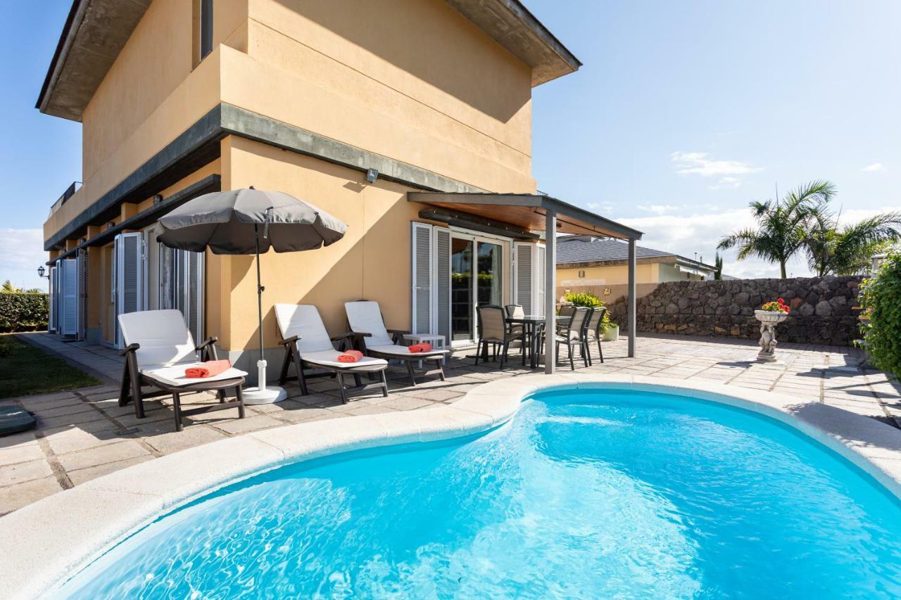 Dorina - Vivienda Vacacional Con Piscina Privada 라오로타바 외부 사진